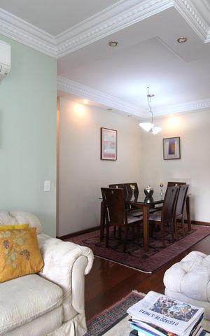 Apartamento à venda com 103m², 3 quartos e 2 vagasSala