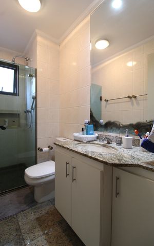 Apartamento à venda com 103m², 3 quartos e 2 vagasBanheiro Social