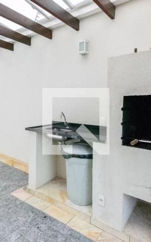 Apartamento para alugar com 60m², 2 quartos e 1 vaga Apartamento para alugar com 60m², 2 quartos e 1 vagaÁrea comum - Churrasqueira
