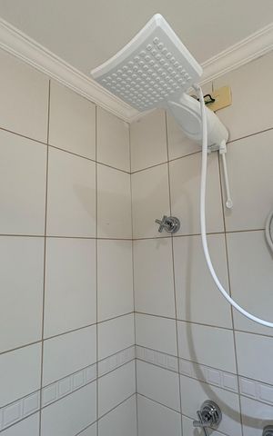 Apartamento à venda com 74m², 2 quartos e 2 vagasBanheiro