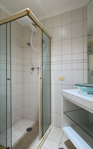 Apartamento à venda com 74m², 2 quartos e 2 vagasBanheiro 
