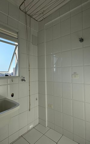 Apartamento à venda com 74m², 2 quartos e 2 vagasLavanderia