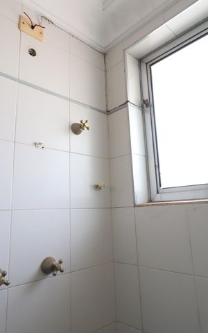 Casa para alugar com 319m², 5 quartos e 5 vagasBanheiro da Suíte 1