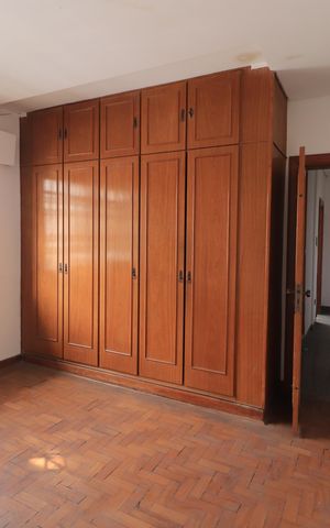 Casa para alugar com 319m², 5 quartos e 5 vagasQuarto 2