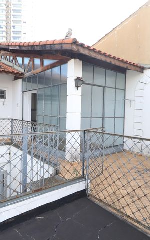 Casa para alugar com 319m², 5 quartos e 5 vagasTerraço