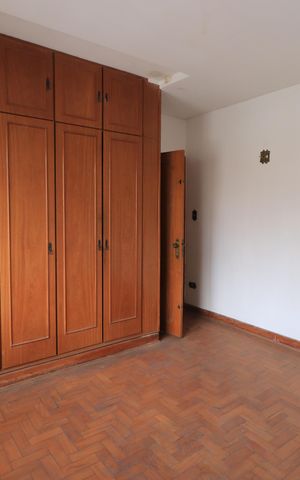 Casa para alugar com 319m², 5 quartos e 5 vagasQuarto 2