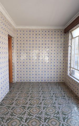 Casa para alugar com 319m², 5 quartos e 5 vagasEntrada