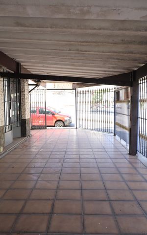 Casa para alugar com 319m², 5 quartos e 5 vagasGaragem 2