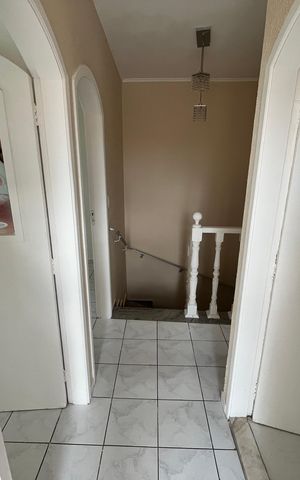 Casa à venda com 250m², 4 quartos e 3 vagasCorredor