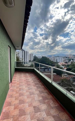 Casa à venda com 250m², 4 quartos e 3 vagasVaranda
