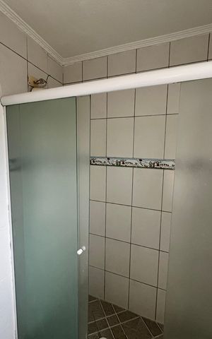 Casa à venda com 250m², 4 quartos e 3 vagasBanheiro de serviço