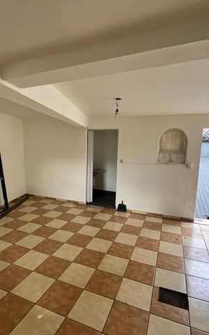 Casa à venda com 250m², 4 quartos e 3 vagasGaragem