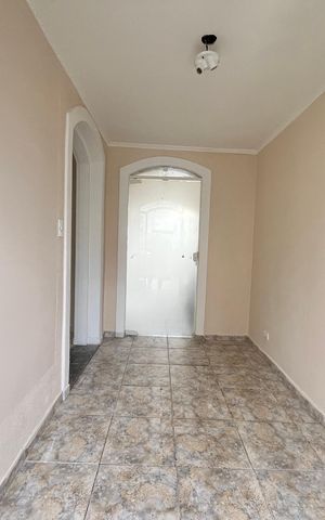 Casa à venda com 250m², 4 quartos e 3 vagasHall de entrada