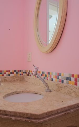 Casa de condomínio à venda com 290m², 5 quartos e 4 vagasLavabo da Sala