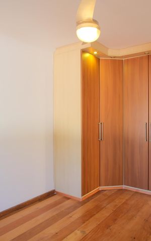 Casa de condomínio à venda com 290m², 5 quartos e 4 vagasSuíte 3