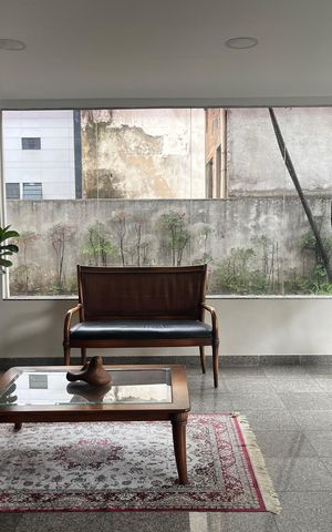 Apartamento à venda com 136m², 2 quartos e 2 vagas Apartamento à venda com 136m², 2 quartos e 2 vagasHall de entrada