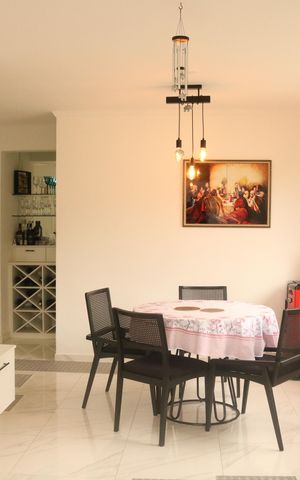 Apartamento à venda com 136m², 2 quartos e 2 vagasSala