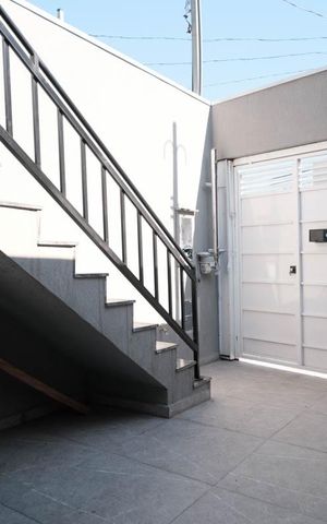 Casa à venda com 72m², 2 quartos e 1 vagaGaragem