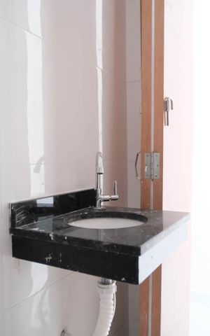 Casa à venda com 72m², 2 quartos e 1 vagaLavabo