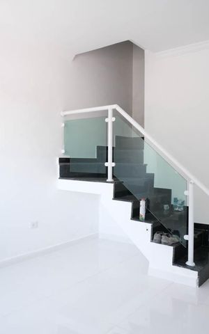Casa à venda com 72m², 2 quartos e 1 vagaSala