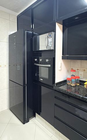 Casa à venda com 330m², 3 quartos e 3 vagasCozinha