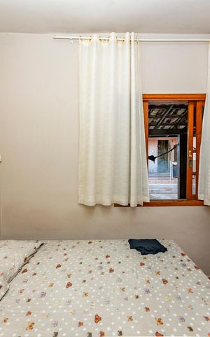Casa à venda com 374m², 3 quartos e 1 vaga Casa à venda com 374m², 3 quartos e 1 vagaQuarto 2