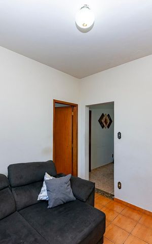 Casa à venda com 374m², 3 quartos e 1 vaga Casa à venda com 374m², 3 quartos e 1 vagaSala 2