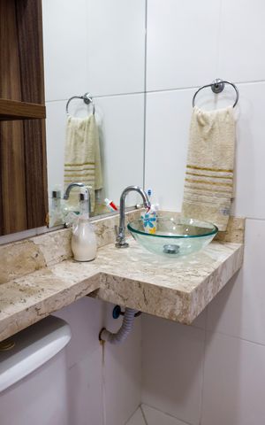 Apartamento à venda com 95m², 3 quartos e 1 vaga Apartamento à venda com 95m², 3 quartos e 1 vagaBanheiro da Suíte
