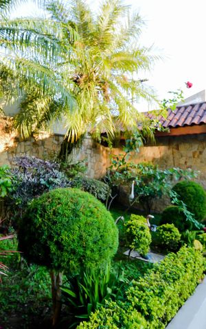Casa à venda com 600m², 4 quartos e 12 vagas Casa à venda com 600m², 4 quartos e 12 vagasÁrea comum