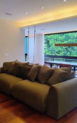 Apartamento à venda com 123m², 3 quartos e 2 vagas Apartamento à venda com 123m², 3 quartos e 2 vagasSala