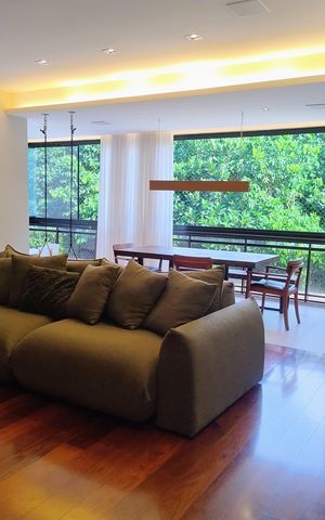 Apartamento à venda com 123m², 3 quartos e 2 vagas Apartamento à venda com 123m², 3 quartos e 2 vagasSala
