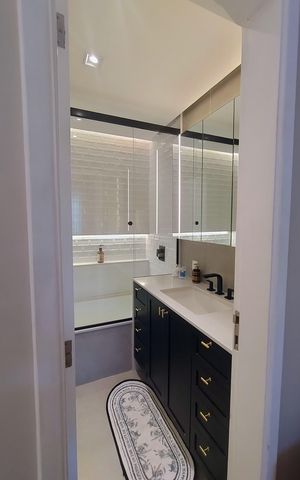 Apartamento à venda com 123m², 3 quartos e 2 vagas Apartamento à venda com 123m², 3 quartos e 2 vagasBanheiro 3