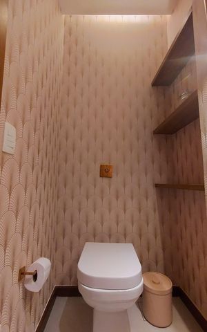 Apartamento à venda com 123m², 3 quartos e 2 vagas Apartamento à venda com 123m², 3 quartos e 2 vagasBanheiro 1