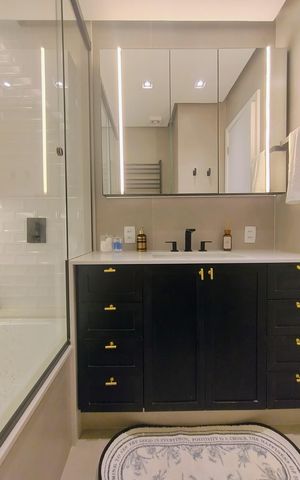Apartamento à venda com 123m², 3 quartos e 2 vagas Apartamento à venda com 123m², 3 quartos e 2 vagasBanheiro 3