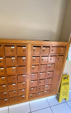Apartamento à venda com 60m², 2 quartos e sem vaga Apartamento à venda com 60m², 2 quartos e sem vagaHall de Entrada / Correio