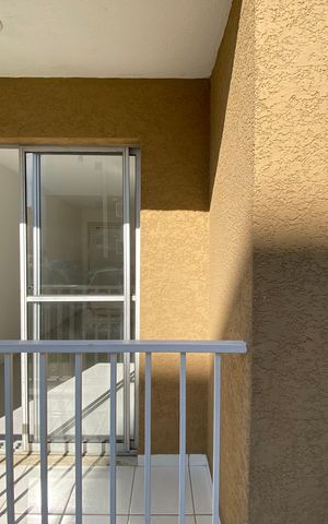 Apartamento à venda com 60m², 2 quartos e sem vaga Apartamento à venda com 60m², 2 quartos e sem vagaPlaquinha