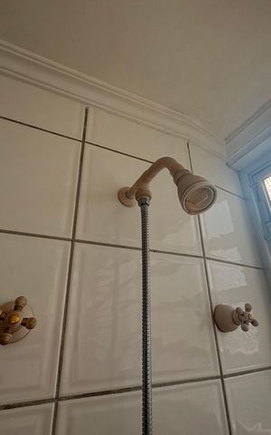 Apartamento à venda com 250m², 4 quartos e 2 vagas Apartamento à venda com 250m², 4 quartos e 2 vagasBanheiro da Suíte 2