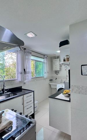 Apartamento à venda com 83m², 2 quartos e 2 vagasCozinha e Área de Serviço