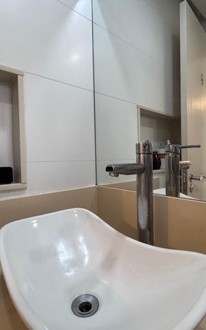 Apartamento à venda com 83m², 2 quartos e 2 vagasSuíte 1 - Banheiro
