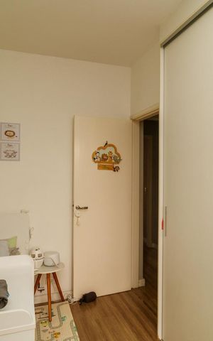 Casa de condomínio à venda com 130m², 3 quartos e 2 vagas Casa de condomínio à venda com 130m², 3 quartos e 2 vagasQuarto