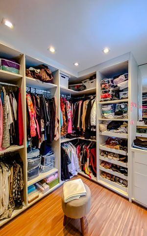 Apartamento à venda com 200m², 2 quartos e 3 vagasSuíte
