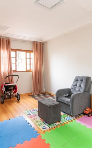 Casa à venda com 164m², 3 quartos e 4 vagasSala
