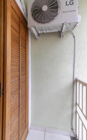 Casa à venda com 164m², 3 quartos e 4 vagasVaranda da Suíte 01