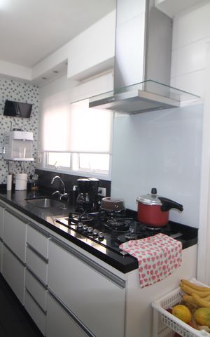 Apartamento à venda com 110m², 3 quartos e 2 vagasCozinha