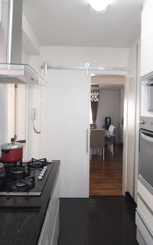 Apartamento à venda com 110m², 3 quartos e 2 vagasCozinha