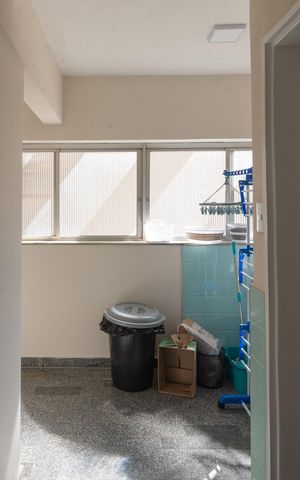 Apartamento à venda com 168m², 3 quartos e 1 vaga Apartamento à venda com 168m², 3 quartos e 1 vagaÁrea de Serviço