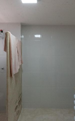 Apartamento à venda com 168m², 3 quartos e 1 vaga Apartamento à venda com 168m², 3 quartos e 1 vagaBanheiro Social
