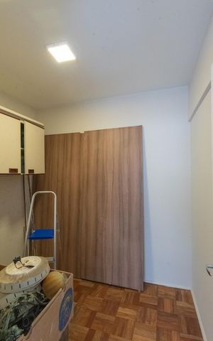 Apartamento à venda com 168m², 3 quartos e 1 vaga Apartamento à venda com 168m², 3 quartos e 1 vagaQuarto de Serviço