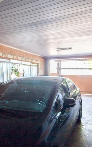 Casa à venda com 360m², 4 quartos e 2 vagas Casa à venda com 360m², 4 quartos e 2 vagasGaragem