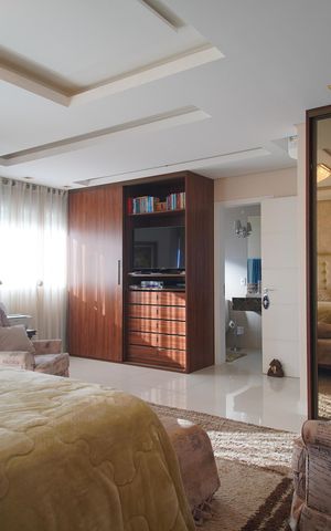 Apartamento à venda com 193m², 2 quartos e 4 vagasSuíte 1